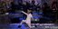Ο Λάκης Γαβαλάς χορεύει στο «Στην υγειά μας ρε παιδιά» 
