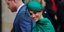 Η Μέγκαν Μαρκλ με πράσινο φόρεμα χαιρετά τον κόσμο