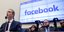 Facebook: Ο Μαρκ Ζούκερμπεργκ κάνει δηλώσεις σε δημοσιογράφους