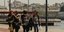 Νέοι κάνουν βόλτα στην Κωνσταντινούπολη της Τουρκίας