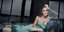 Η Σάρα Τζέσικα Πάρκερ με εντυπωσιακό κολιέ και πράσινο φόρεμα