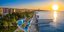 Ηλιοβασίλεμα στο παραθαλάσσιο μέτωπο της Λεμεσού στην Κύπρο