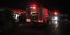 Πυροσβεστικό όχημα τη νύχτα στην λαχαναγορά