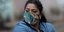Γυναίκα με μάσκα στην Κολομβία