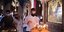 Ο Κυριάκος Μητσοτάκης ανάβει κερί στην Ιερά Μονή της Αγίας Τριάδας Τζαγκαρόλων