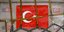 Η σημαία της Τουρκίας σε αποστολή βοήθειας για τον κορωνοϊό