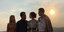 Οι τέσσερις πρωταγωνιστές της σειράς «Ήλιος» με φόντο το ηλιοβασίλεμα στην πανέμορφη Καβάλα