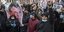Διαδηλωτές έξω από την πρεσβεία της Γαλλίας στη Μόσχα, διαδηλώνουν κατά των δηλώσεων του Εμανουέλ Μακρόν