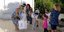 Παιδιά του Παιδικού Χωριού SOS Πλαγιαρίου παραλαμβάνουν τα δώρα τους