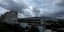 Καιρός: Σύννεφα πάνω από κτίρια στην Αθήνα