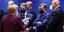 H Άνγκελα Μέρκελ σε τετ-α-τετ με τον Γάλλο πρόεδρο στα πλαίσια της Συνόδου Κορυφής