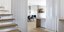 Ένα ονειρεμένο διαμέρισμα στη Γλυφάδα-  Λευκές αποχρώσεις και ξύλο, με μοντέρνο design