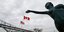 Το άγαλμα της νεράιδας του Μπλου Γουότερ στο Οντάριο του Καναδά, στα σύνορα με τις ΗΠΑ