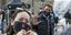 Ο Τομ Κρουζ με μάσκα στα γυρίσματα της ταινίας στη Ρώμη χαιρετά τους θαυμαστές του