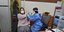 Γυναίκα εμβολιάζεται στη Ν. Κορέα