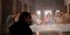 Γυναίκα μπροστά στον περίφημο «Μυστικό Δείπνο» του Λεονάρντο Ντα Βίντσι στο Μιλάνο