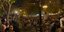 Μεγάλο κορωνοπάρτι στην Κυψέλη: Εκατοντάδες άτομα και DJ στην πλατεία Αγίου Γεωργίου 