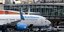 Αεροπλάνο προσγειώνεται στο αεροδρόμιο του Βερολίνου στη Γερμανία