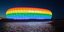 Το Allianz Arena στο Μόναχο, στα χρώματα του ουράνιου τόξου