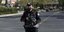 Αστυνομικός με βαρύ οπλισμό στην Τουρκία