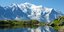 Το Mont Blanc αντανακλάται στη λίμνη Cheserys
