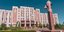 Το κοινοβούλιο της Υπερδνειστερίας με το άγαλμα του Λένιν
