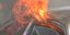Θεσσαλονίκη: Όχημα εν κινήσει τυλίχθηκε στις φλόγες και κάηκε ολοσχερώς