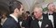 Ο βασιλιάς Κάρολος του Ηνωμένου Βασιλείου σε συνάντησή του με τον ποδοσφαιριστή Σεσκ Φάμπρεγκας