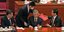 O πρώην πρόεδρος της Κίνας, Χου Ζιντάο δίπλα στον νυν ηγέτη, Σι Τζινπίνγκ