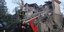 Βομβαρδισμένο κτίριο στη Ζαπορίζια της Ουκρανίας 