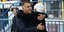 Αγκαλιά του Γιάννη Αναστασίου με τον Ιβάν Γιοβάνοβιτς πριν το παιχνίδι των ομάδων τους για τη Super League