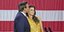 Ο κυβερνήτης της Φλόριντα Ρον Ντε Σάντις φιλά τη σύζυγό του Κέισι μετά την επανεκλογή του