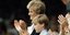 Η πριγκίπισσα Νταϊάνα και ο πρίγκιπας Γουίλιαμ στο Γυναικείο Πρωτάθλημα Τένις του Γουίμπλεντον το 1994 