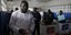 Ο Ζορζ Γουεά κατά τη διάρκεια εκλογών στη Λιβερία