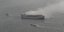 To φλεγόμενο φορτηγό πλοίο Fremantle Highway ανοικτά της Ολλανδίας 
