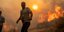 Κάτοικος του Γενναδίου στη Ρόδο παλεύει με την φωτιά 