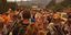 Χιλιάδες κόσμου εκκενώνουν το Κιοτάρι Ρόδου λόγω της φωτιάς που μαίνεται