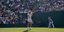 Ο Στέφανος Τσιτσιπάς επιχειρεί σλάις στο Wimbledon