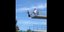 Ναυαγοσώστης σπρώχνει άνδρα από βατήρα ύψους 10 μέτρων