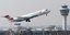 Αεροπλάνο της Austrian Airlines απογειώνεται