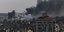 Καπνός υψώνεται μετά τις ισραηλινές αεροπορικές επιδρομές στην πόλη της Γάζαςτο Σάββατο