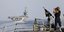 Το αεροπλανοφόρο USS Dwight D. Eisenhower και άλλα πολεμικά πλοία