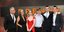 Ο Κρίστοφερ Νόλαν, η Έμμα Τόμας και τα παιδιά τους στην πρεμιέρα της ταινίας Oppenheimer στο Odeon Luxe Leicester Square στο Λονδίνο, στις 13 Ιουλίου 2023 