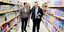Επίσκεψη - αυτοψία σε κατάστημα μεγάλης αλυσίδας σούπερ μάρκετ πραγματοποίησε o Υπουργός Ανάπτυξης Κώστας Σκρέκας 