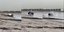H στιγμή που το αυτοκίνητο κάνει τούμπες και ο οδηγός εκτινάσσεται σε παραλία στο Κουβέιτ