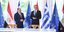 Μητσοτάκης και Σίσι μπροστά από σημαίες