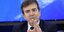 Ο Μιχάλης Χρυσοχοΐδης μπροστά σε μικρόφωνο