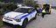 Περιπολικό της αστυνομίας και ασθενοφόρο 