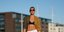 Beachwear και αξεσουάρ: Οι καλύτερες αγορές που αξίζει να κάνεις τώρα στις εκπτώσεις