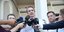 Ο Κυριάκος Μητσοτάκης κάνει δηλώσεις έξω από το Ιπποκράτειο Θεσσαλονίκης